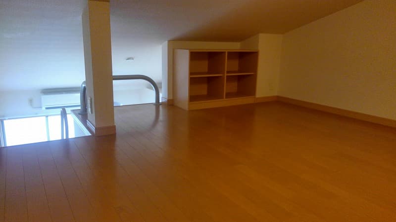 Room image 13