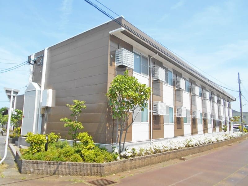 Main exterior of leopalace Shibata Nishi II