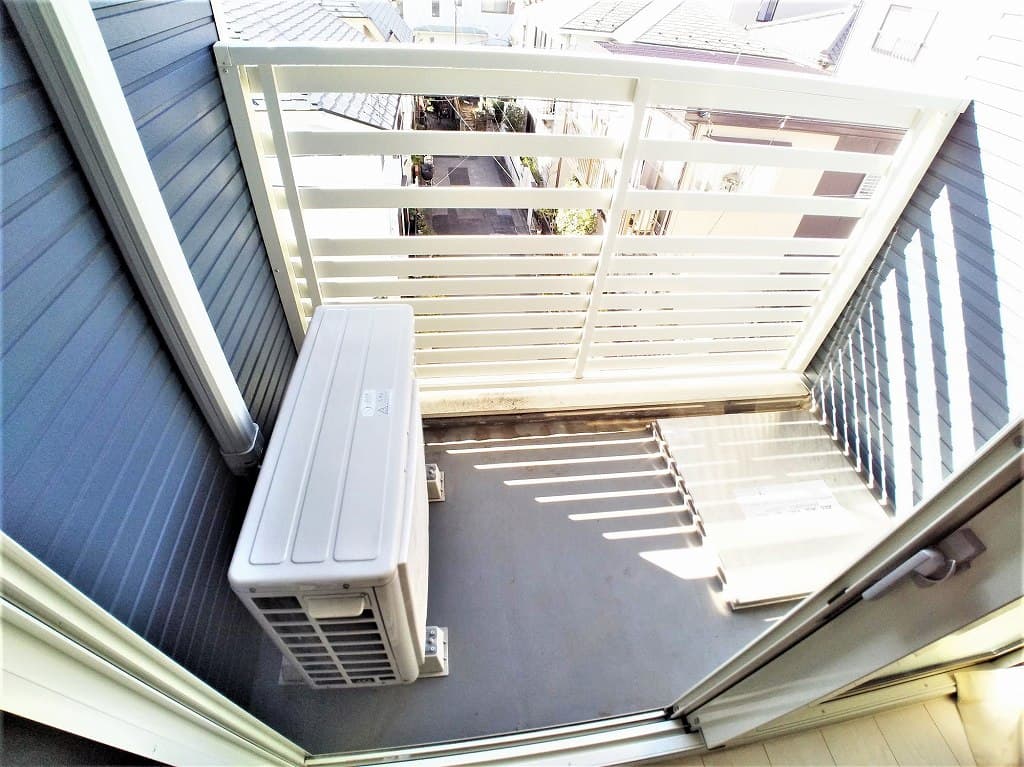 Room image 13
