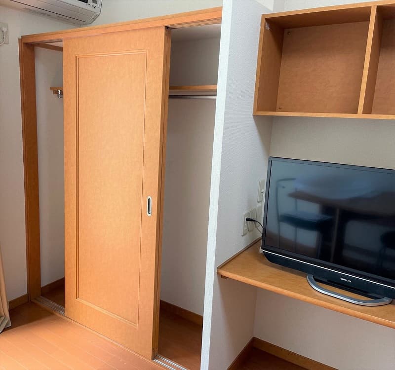 Room image 8