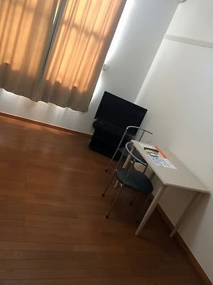 Room image 11