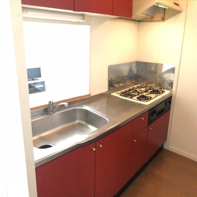 Room image 13