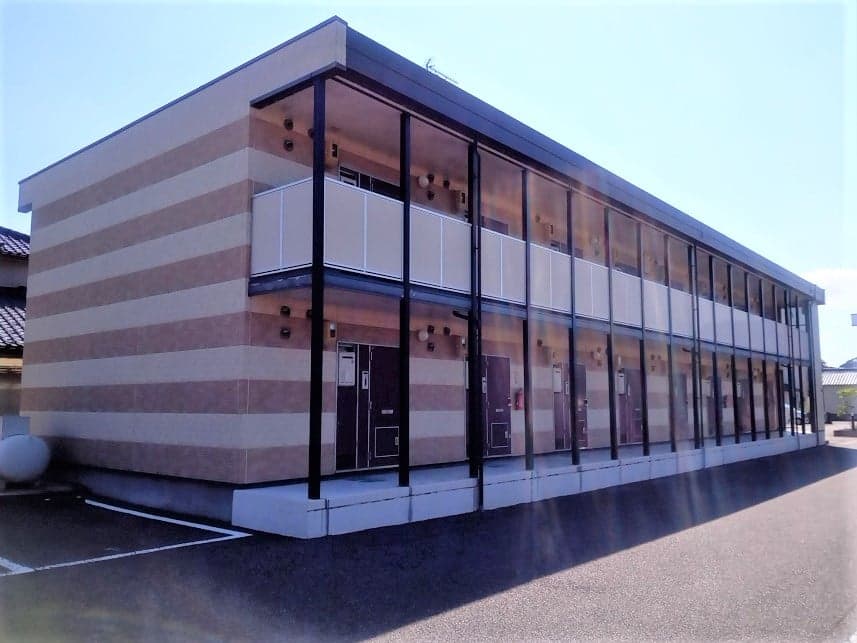 Main exterior of leopalace Arabesque B