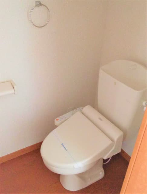 Room image 11
