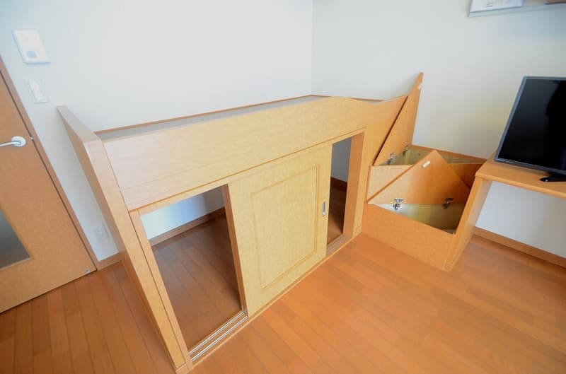 Room image 12