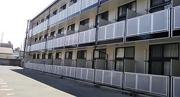 Main exterior of leopalace Chrysanthemum