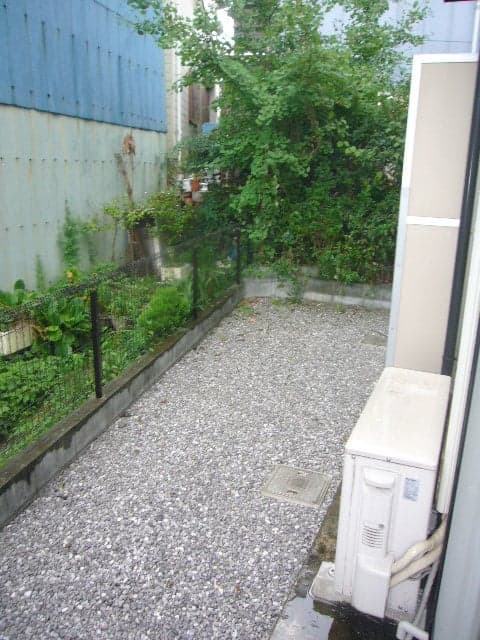 Room image 11