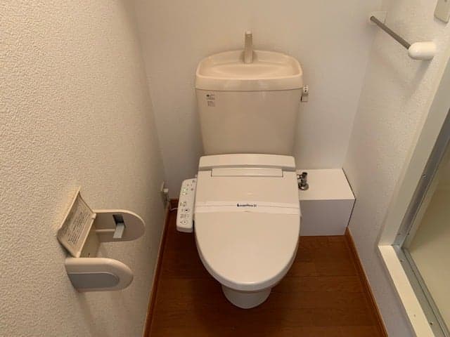 Room image 9