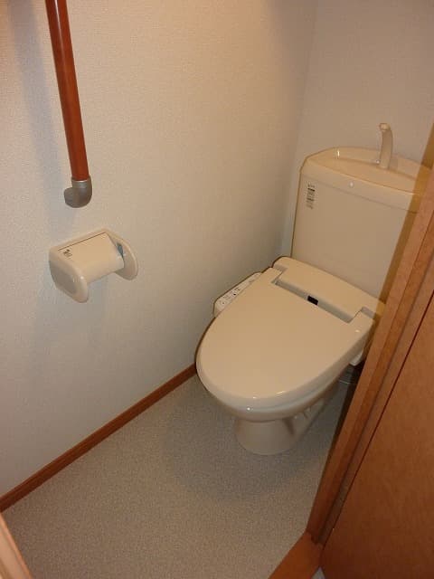 Room image 9