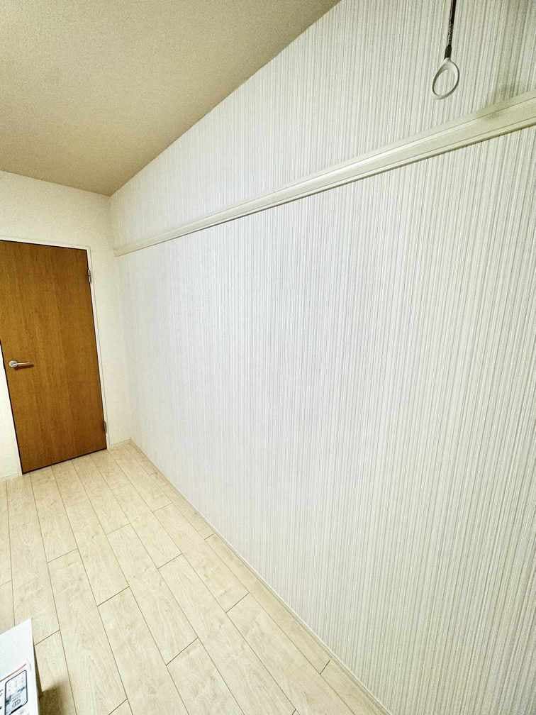 Room image 15