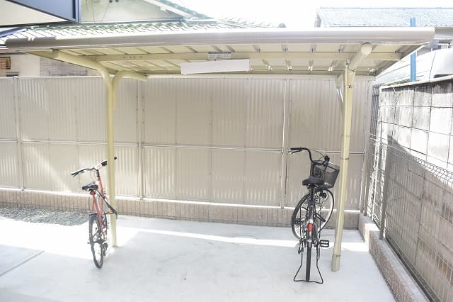Room image 13