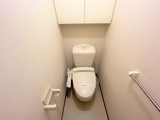 Room image 9