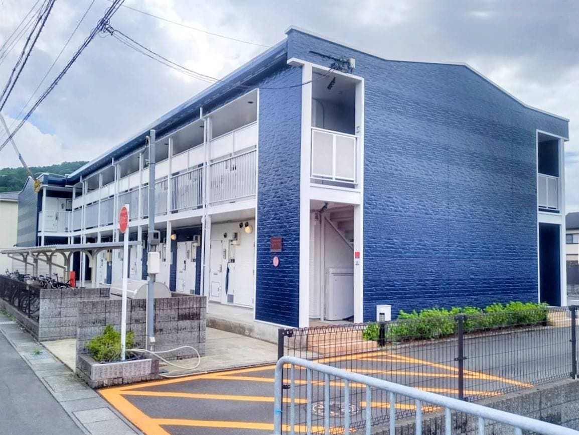 Main exterior of leopalace Hana