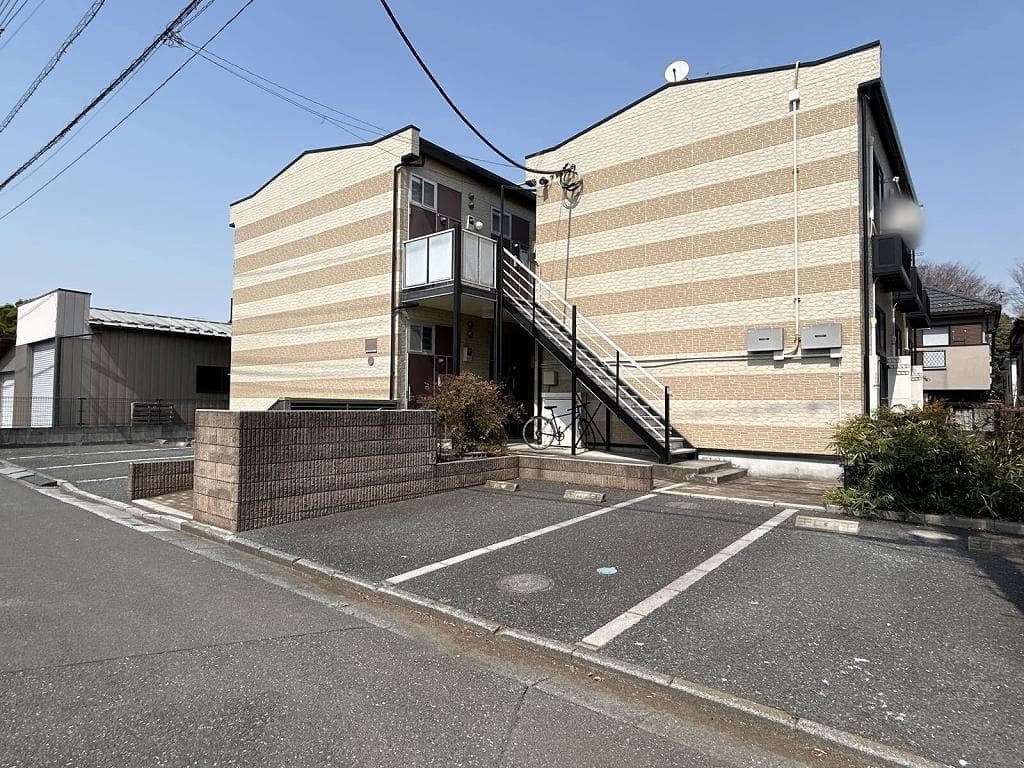 Main exterior of leopalace Hikari no Mori