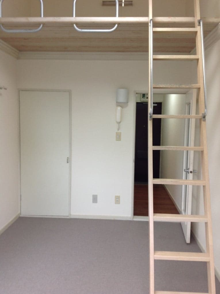 Room image 9