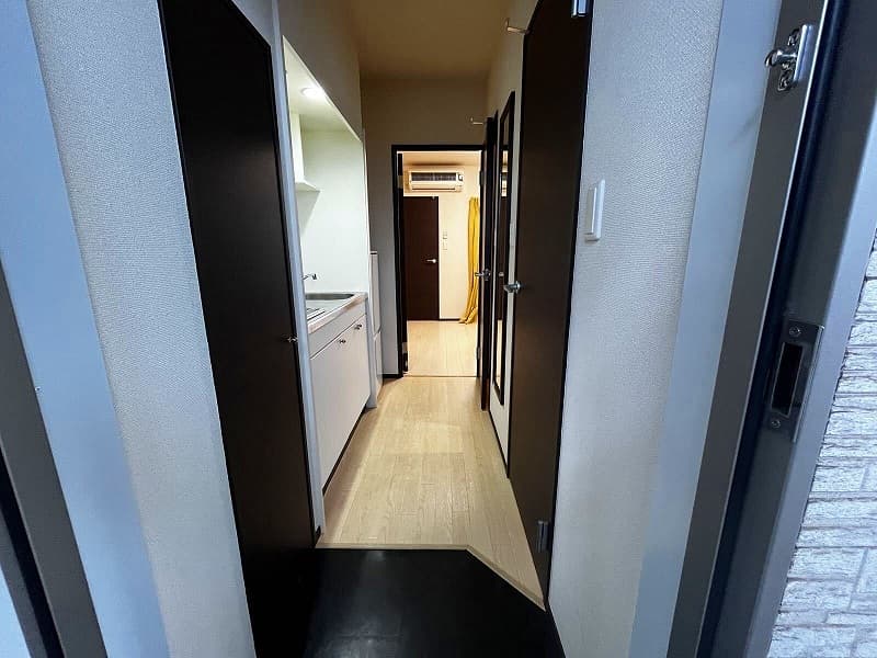 Room image 14