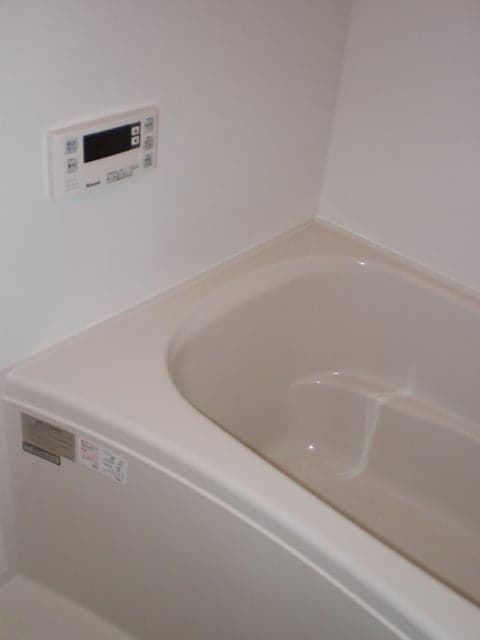 Room image 15