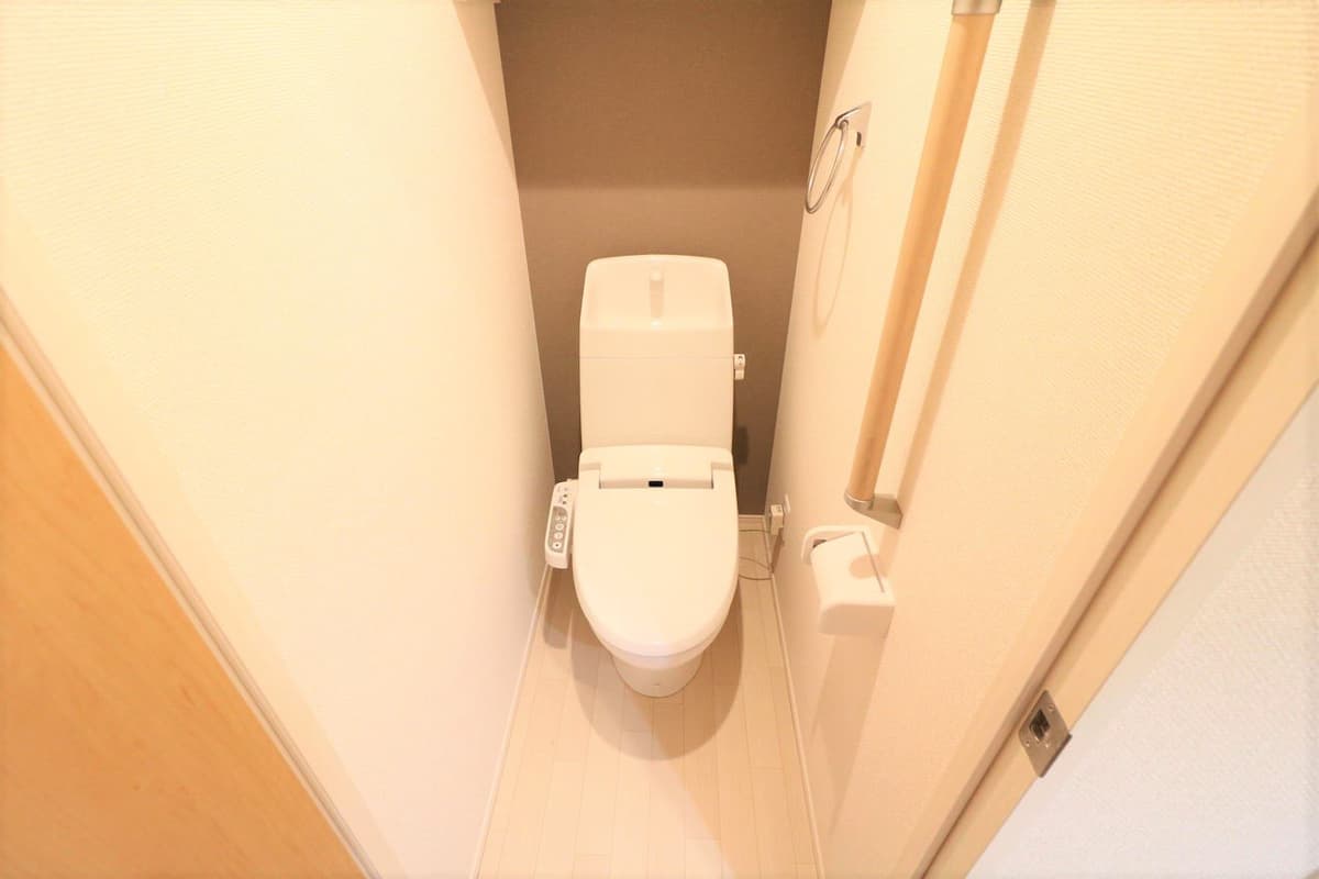 Room image 9