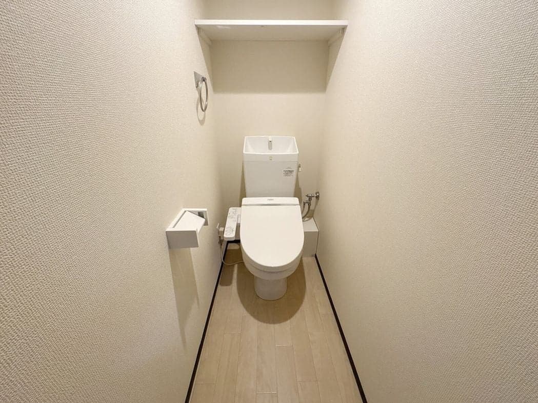 Room image 9