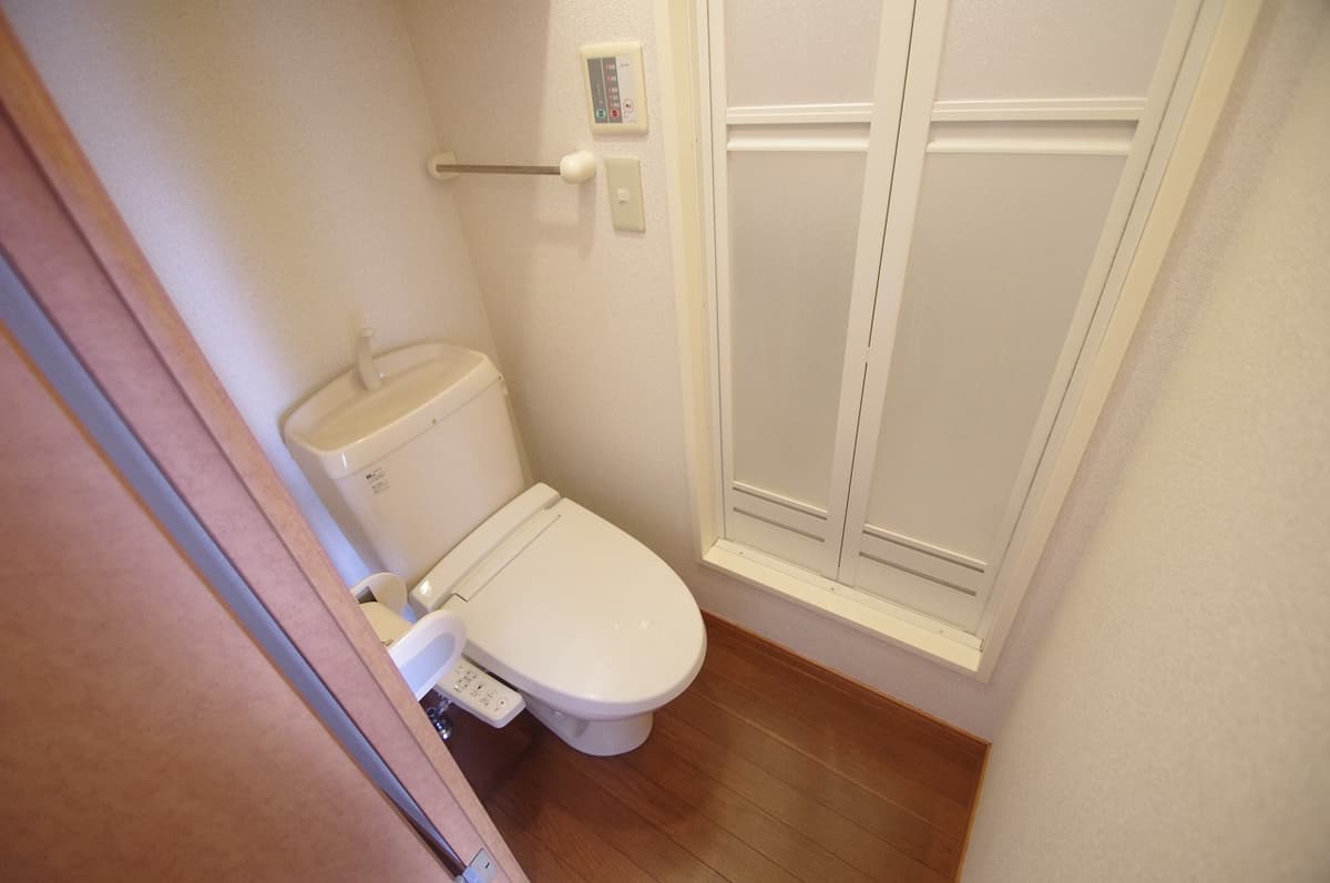 Room image 9