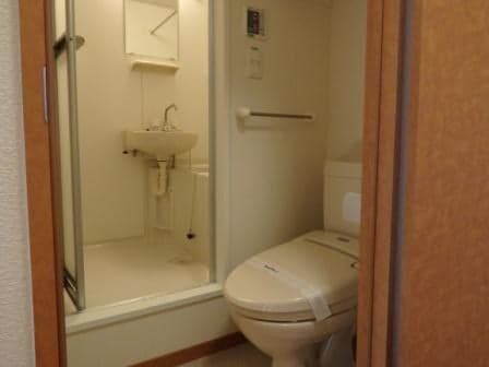 Room image 15