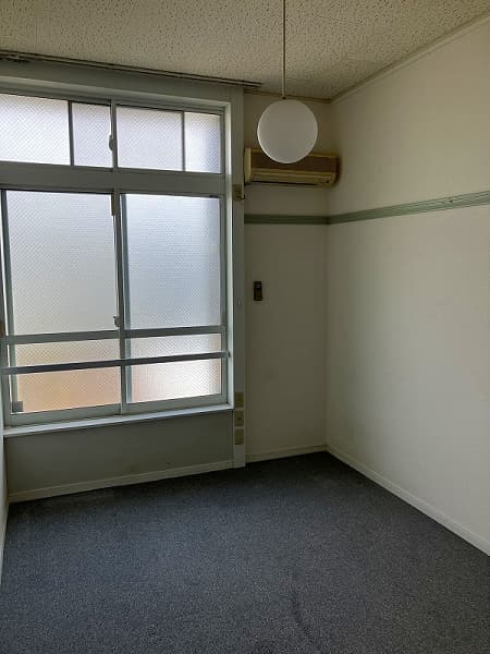 Room image 9