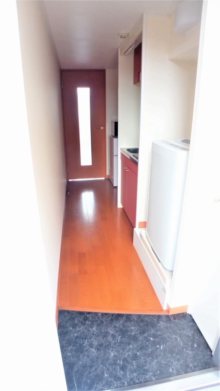 Room image 11