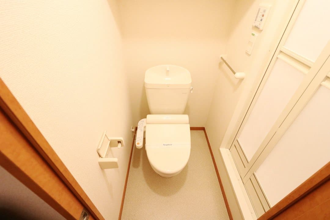 Room image 14