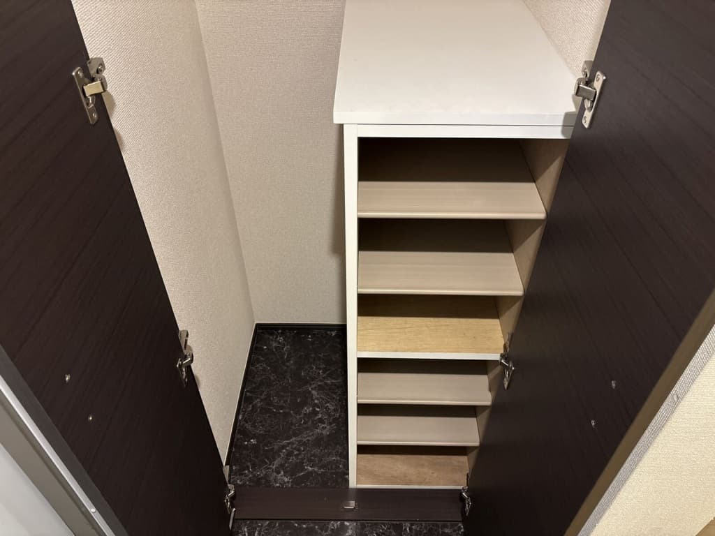 Room image 13
