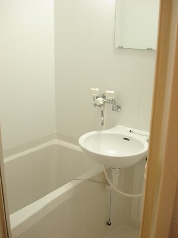Room image 14