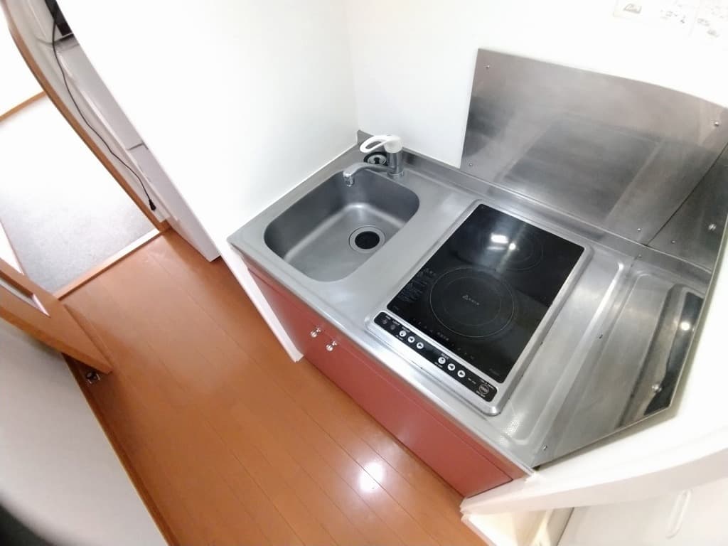 Room image 8