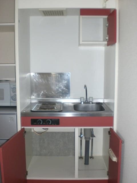 Room image 12