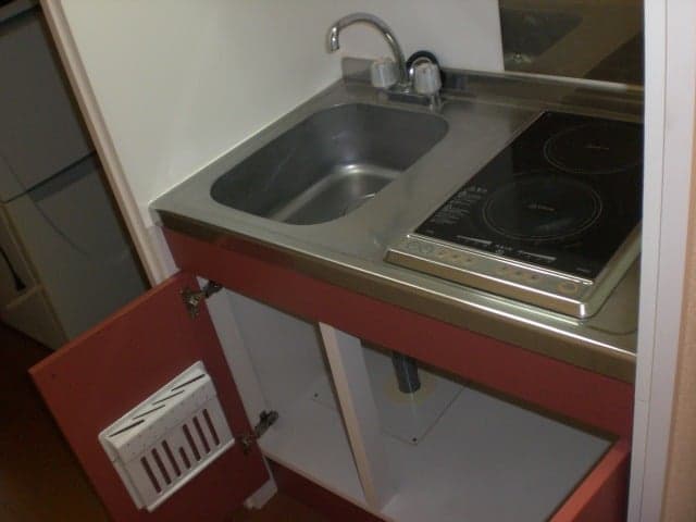 Room image 8