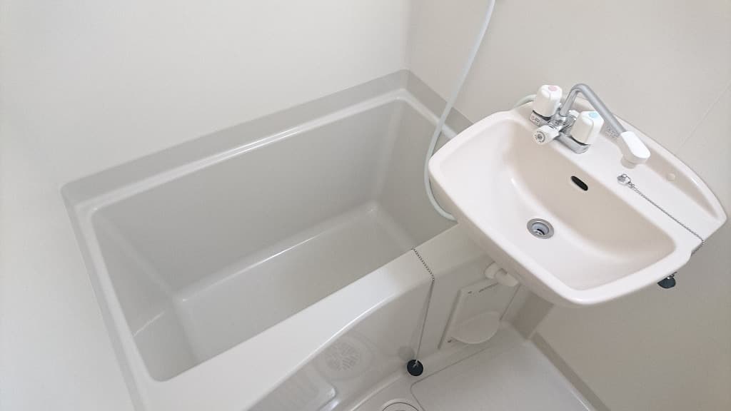 Room image 9