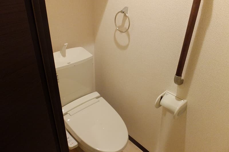 Room image 8
