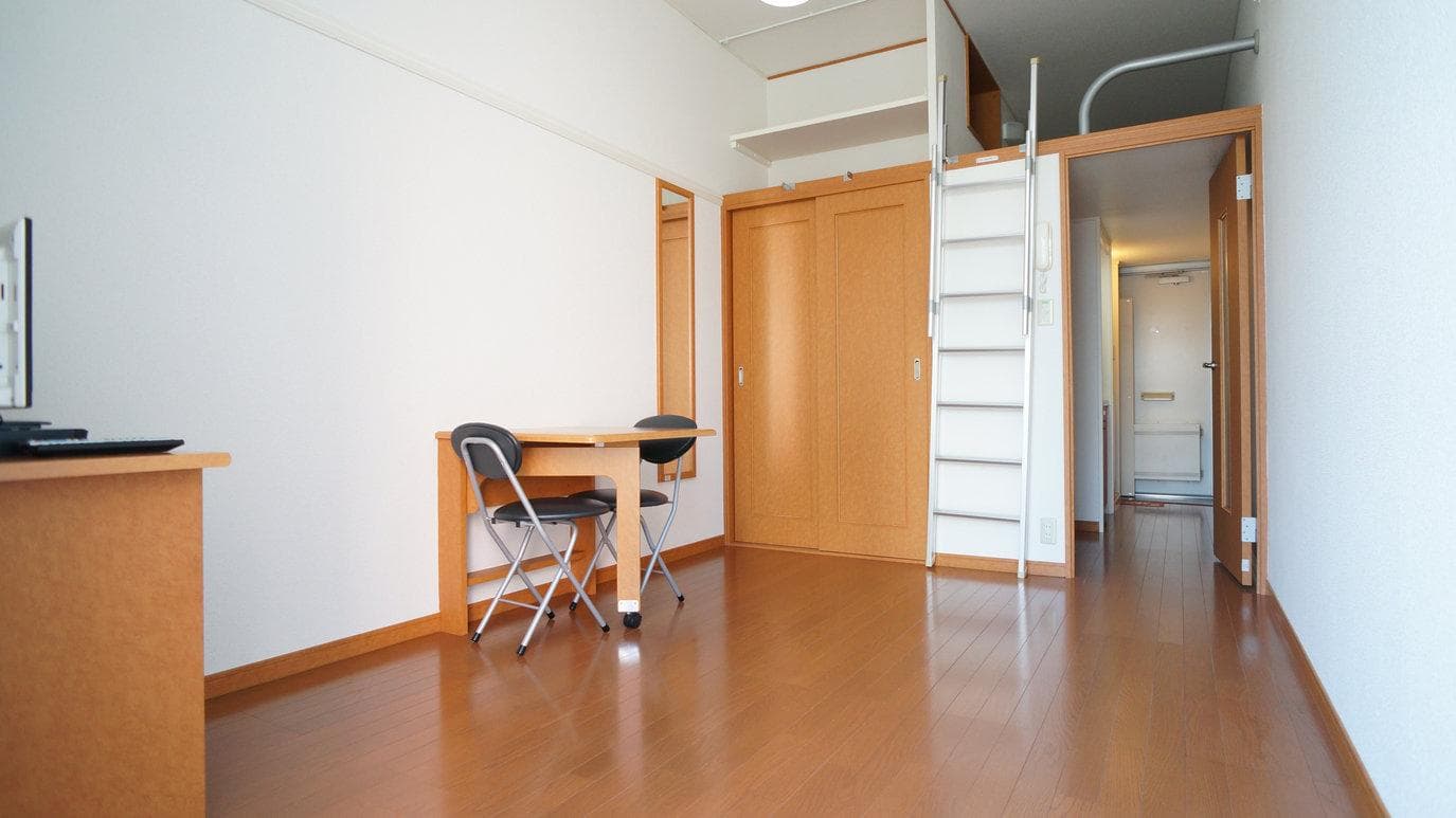 Preview interior of leopalace Miki