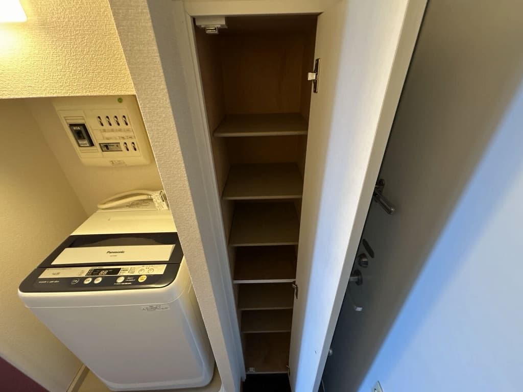 Room image 13