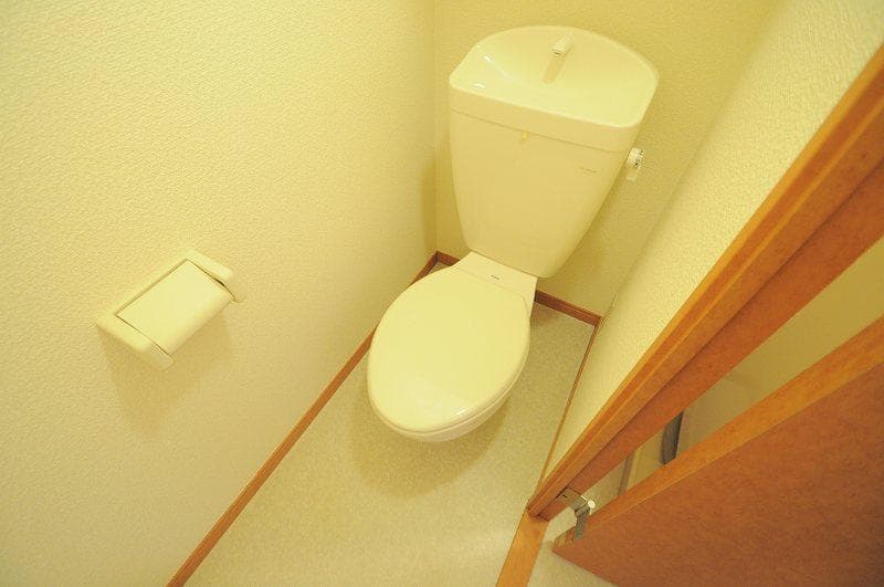Room image 9