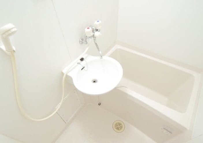 Room image 8