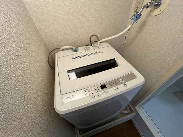 Room image 8
