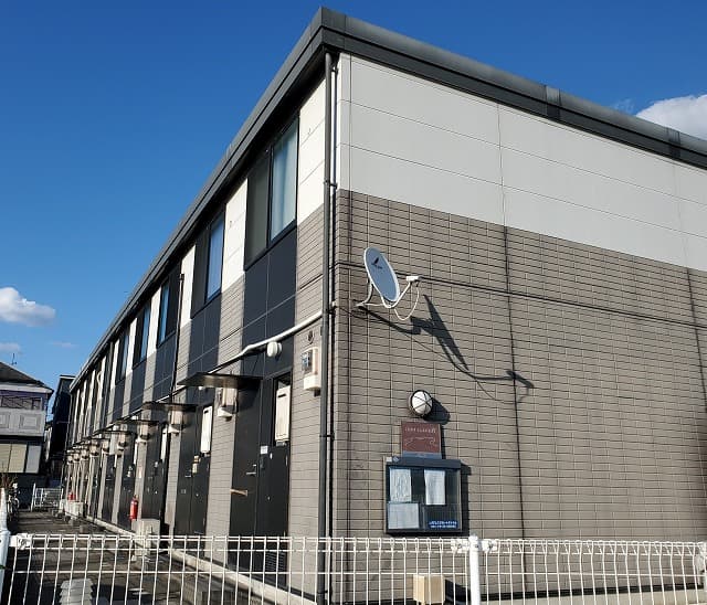 Main exterior of leopalace Nishihata