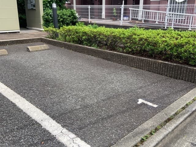 Room image 14