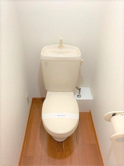 Room image 9
