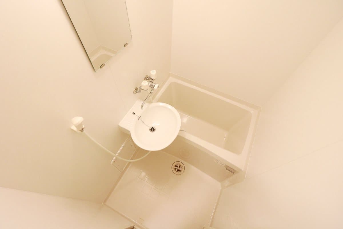 Room image 13