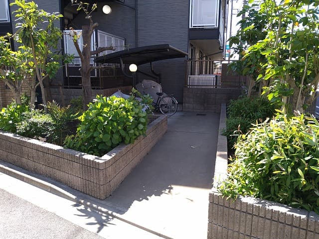 Room image 16