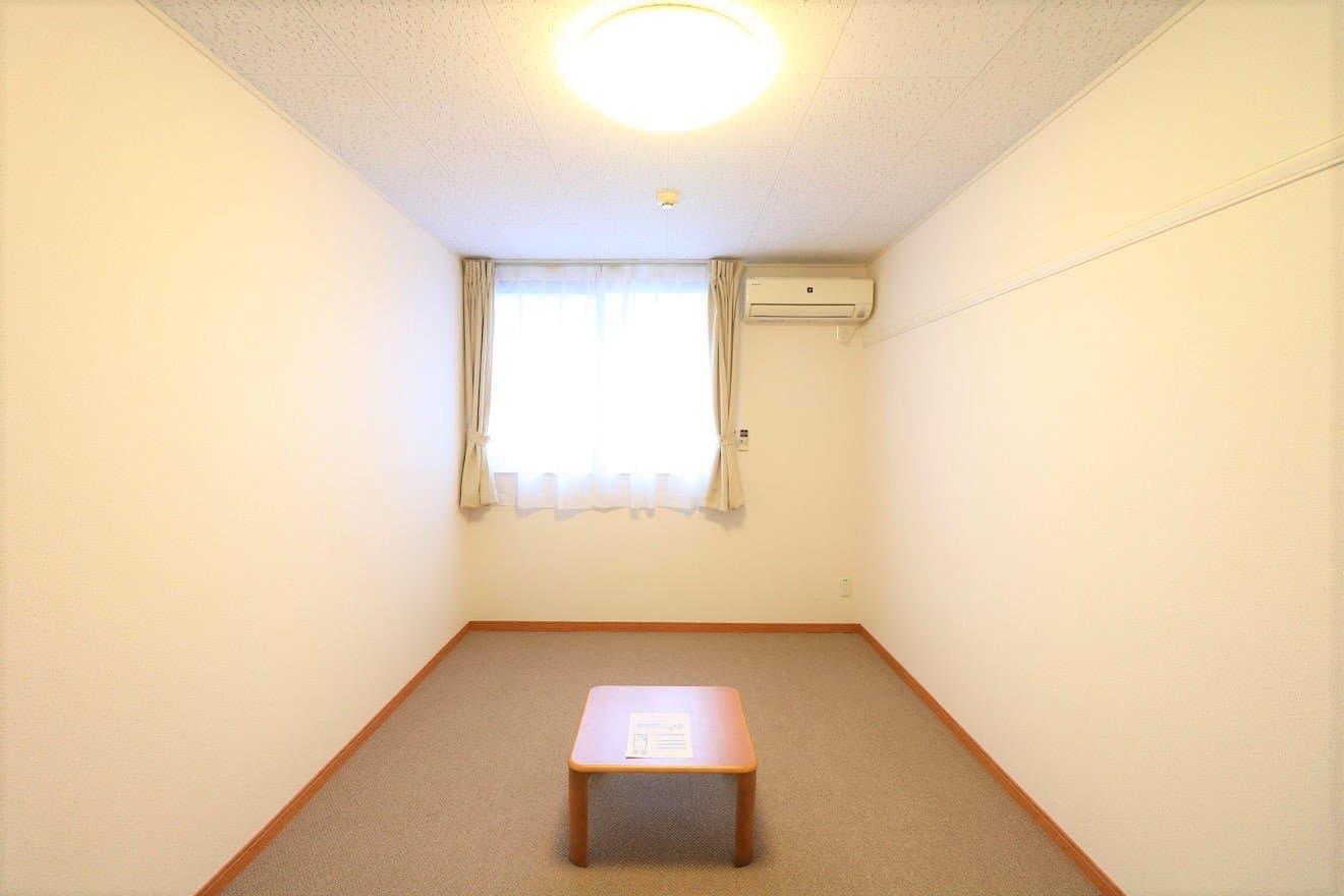 Room image 13