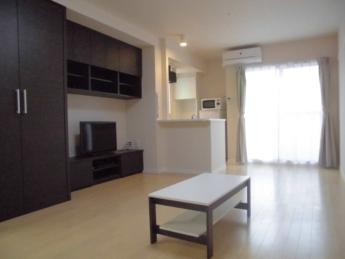 Preview interior of LEONEXT Libertas Ikuwa
