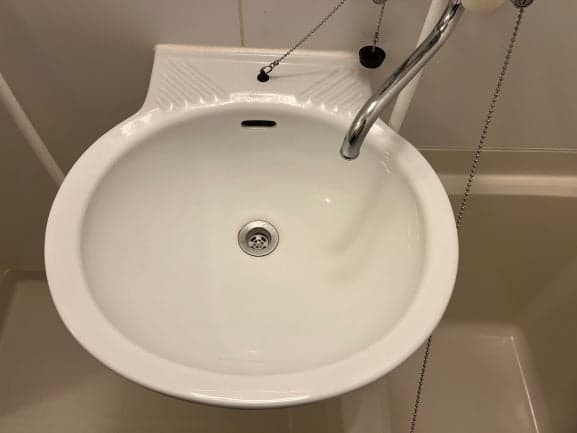 Room image 9