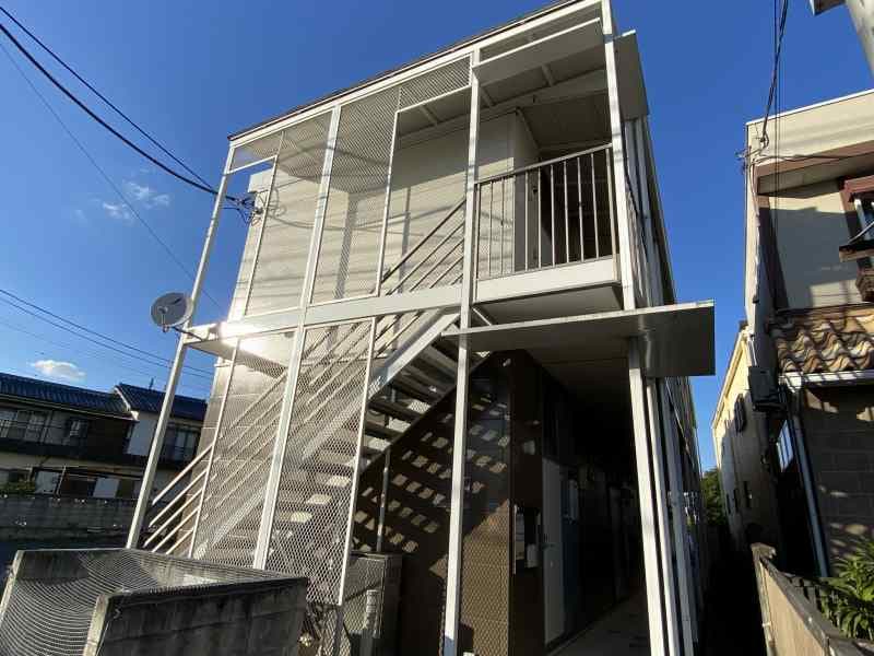 Main exterior of leopalace Jueness Sugito