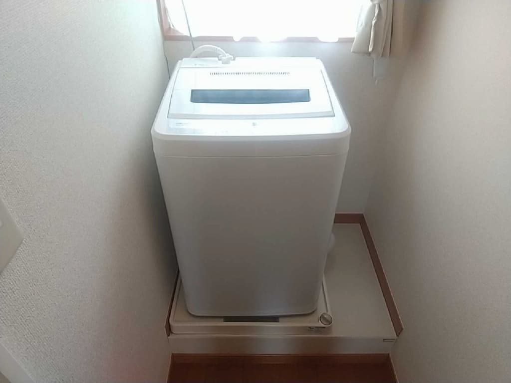 Room image 11